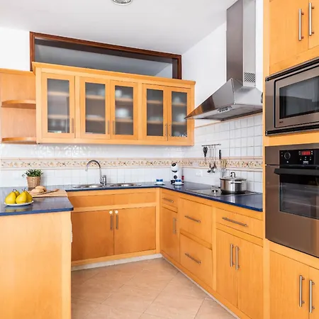 Ca Na Bel 4 Bedroom House, Holiday home *